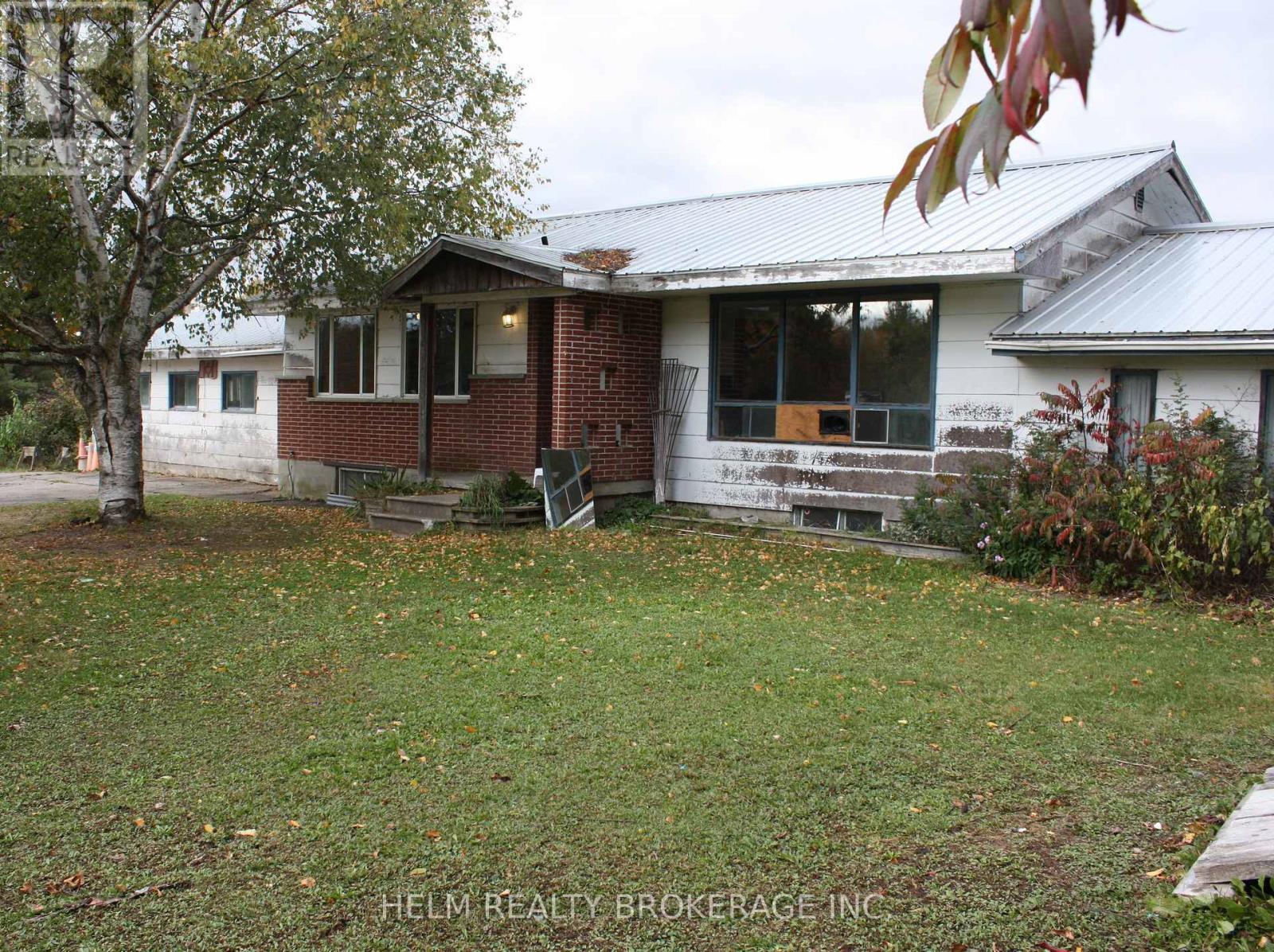 471 Trunk Road Property Photo 1