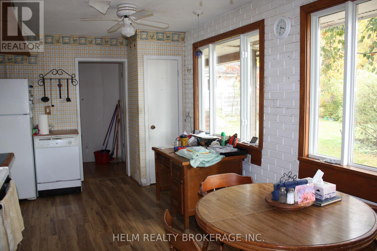 471 Trunk Road Property Photo 3