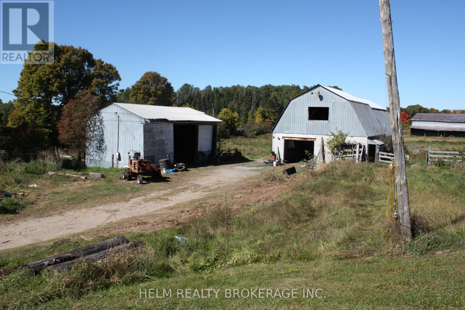 471 Trunk Road Property Photo 12