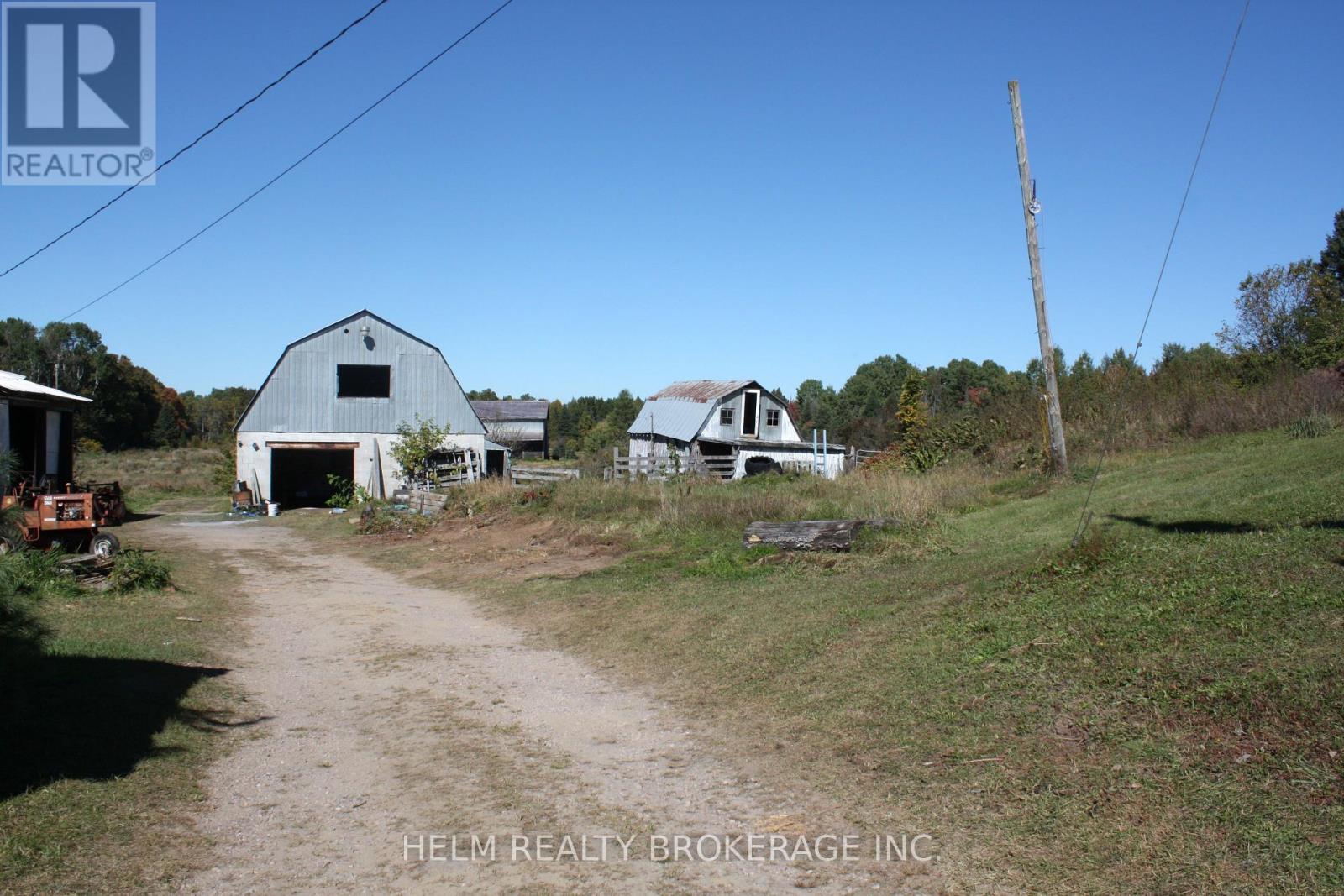 471 Trunk Road Property Photo 13
