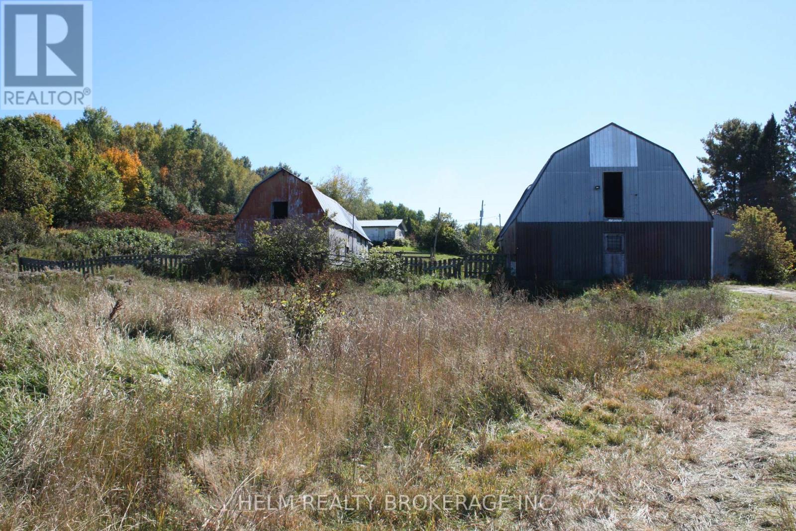 471 Trunk Road Property Photo 14