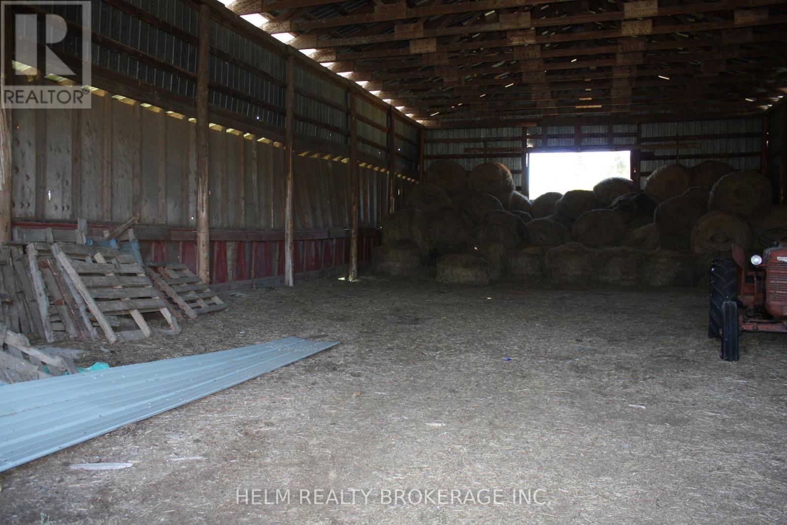 471 Trunk Road Property Photo 20