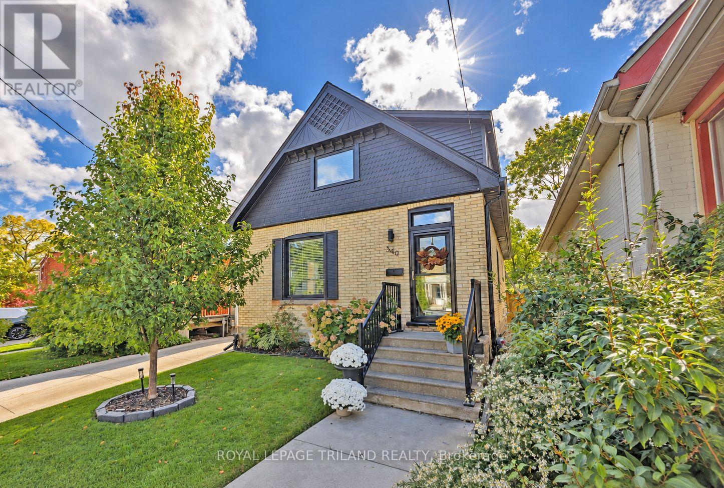 349 EMERY STREET E