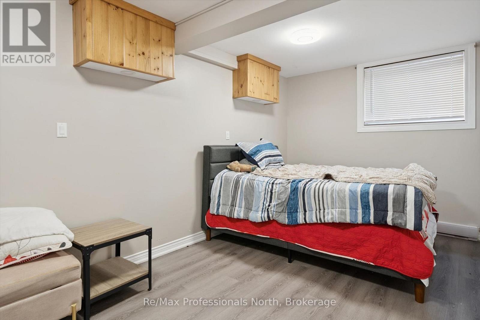 1695-1703 Winhara Road Property Photo 28