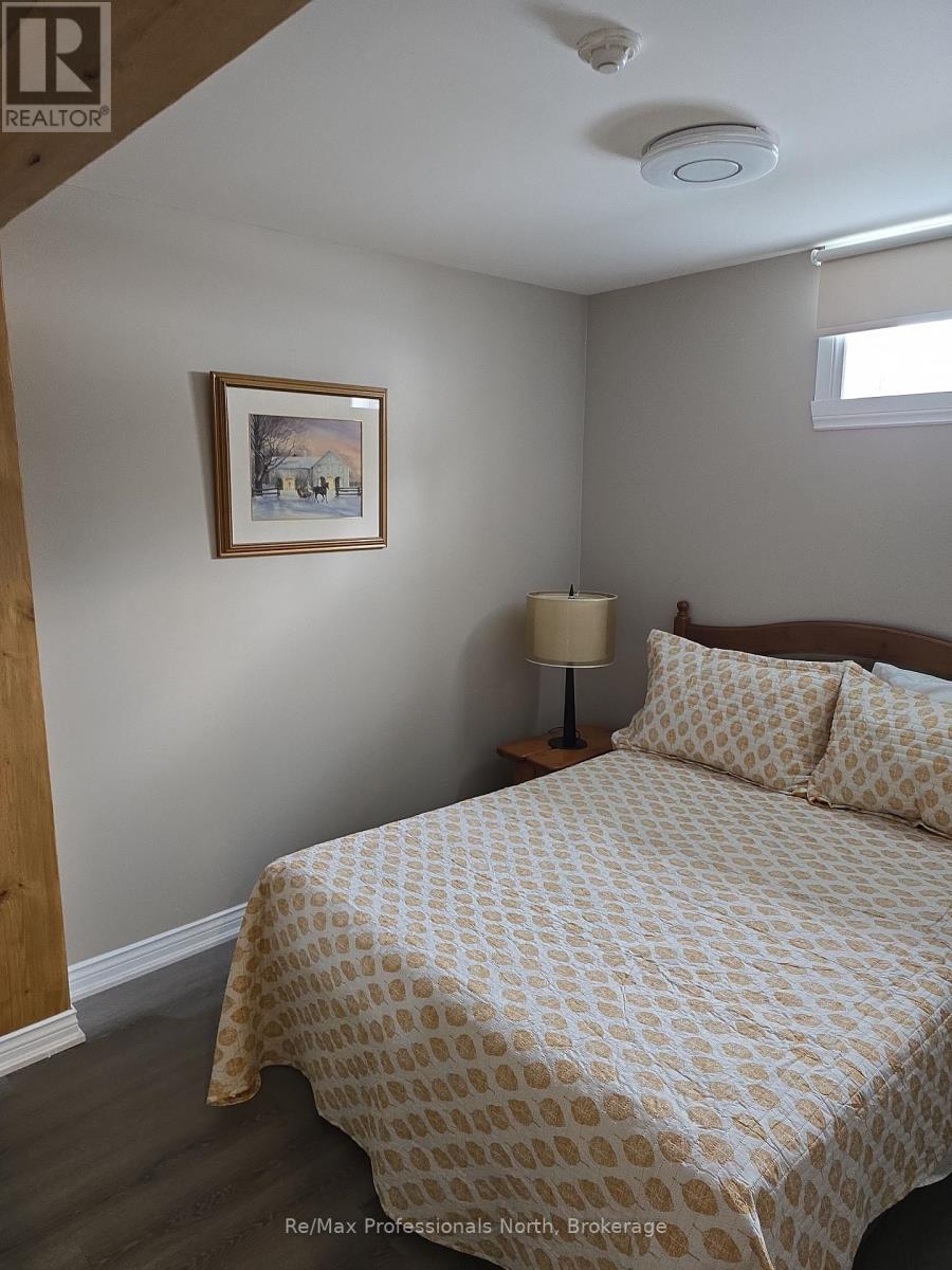 1695-1703 Winhara Road Property Photo 39