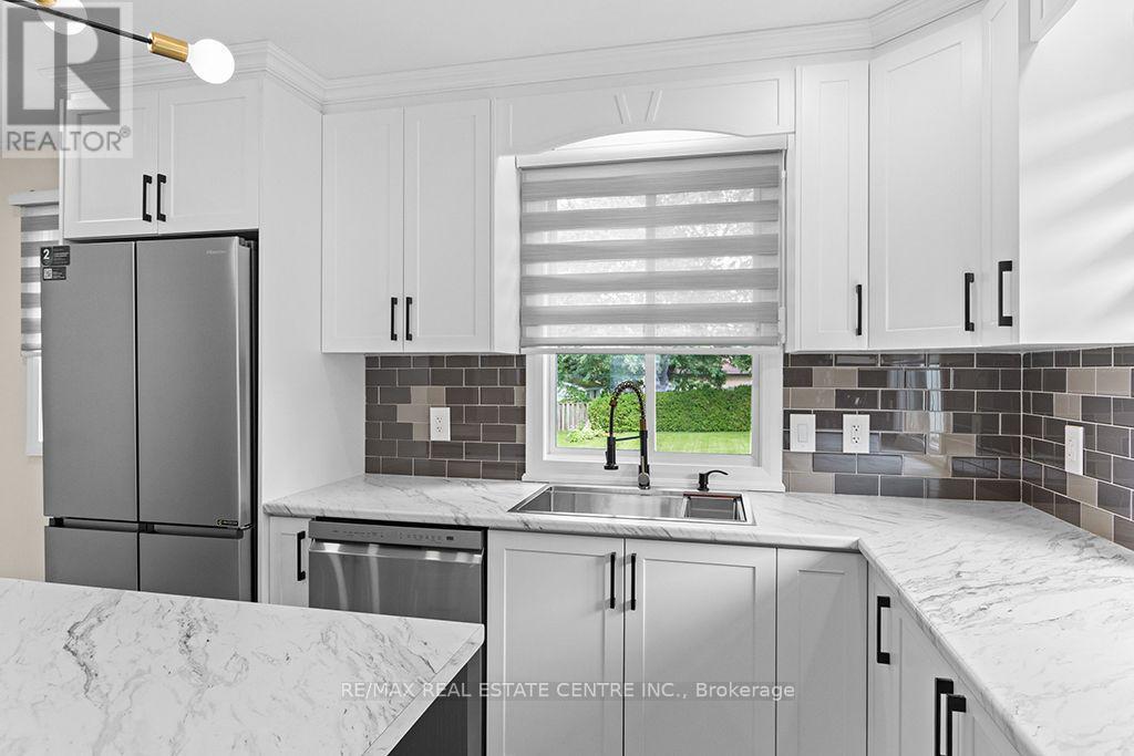 1030 Yonge Street S Property Photo 4
