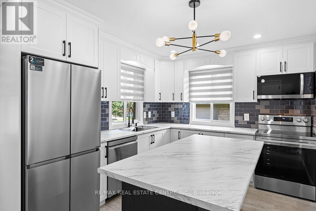 1030 Yonge Street S Property Photo 8