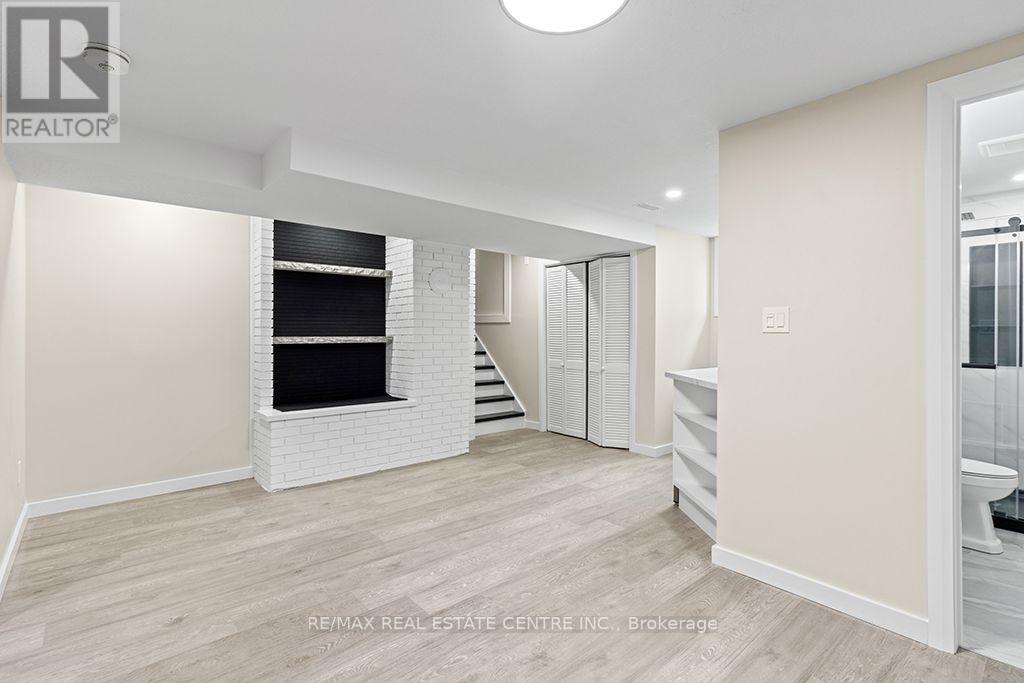 1030 Yonge Street S Property Photo 31