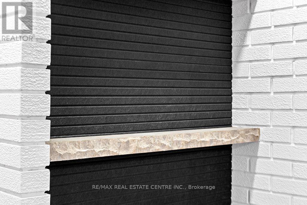 1030 Yonge Street S Property Photo 33
