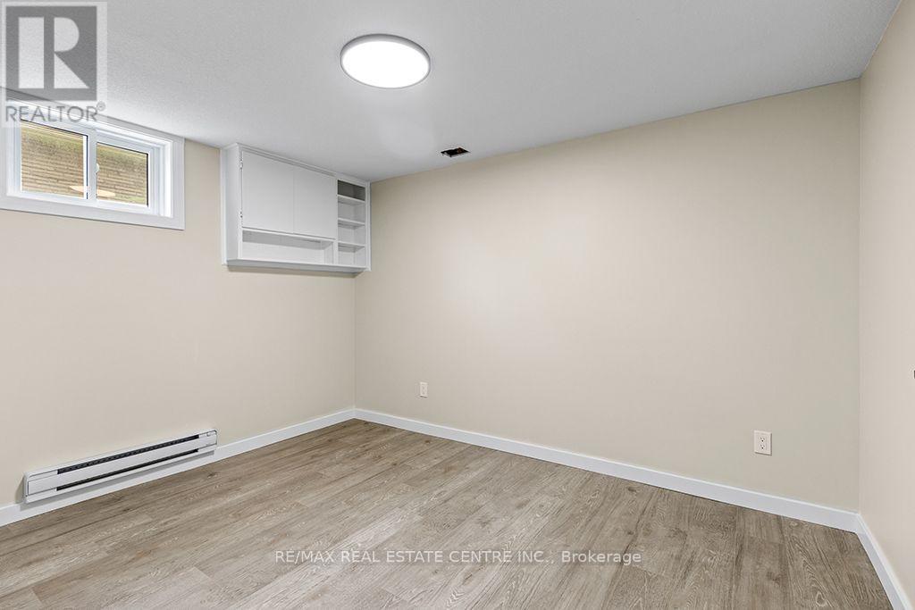 1030 Yonge Street S Property Photo 35