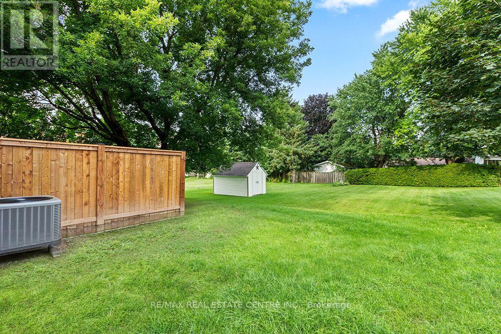 1030 Yonge Street S Property Photo 43