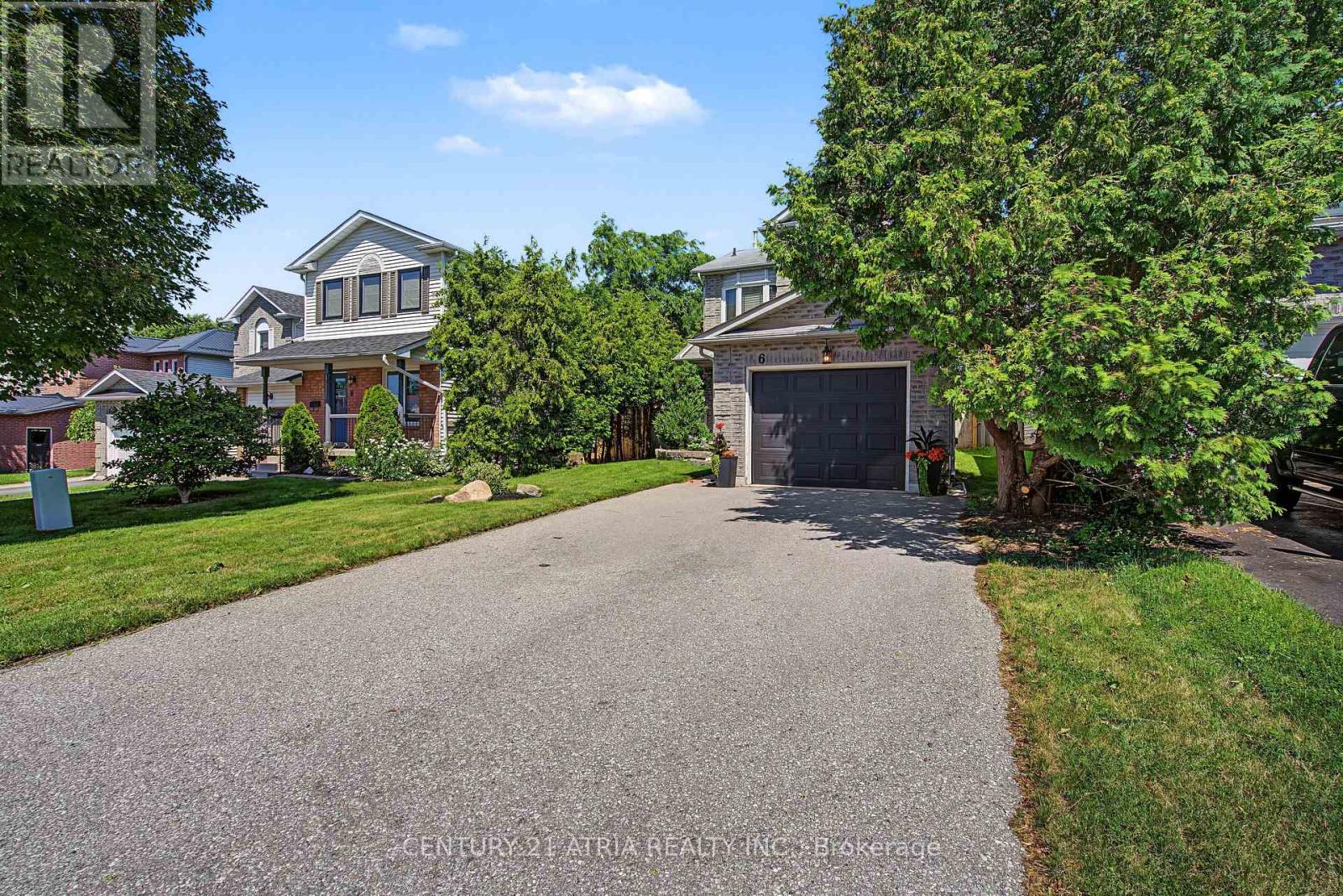 6 Burnham Boulevard Property Photo 3