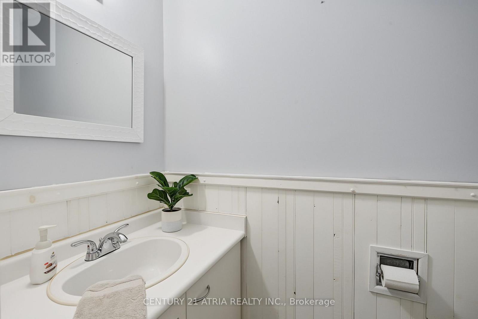 6 Burnham Boulevard Property Photo 6