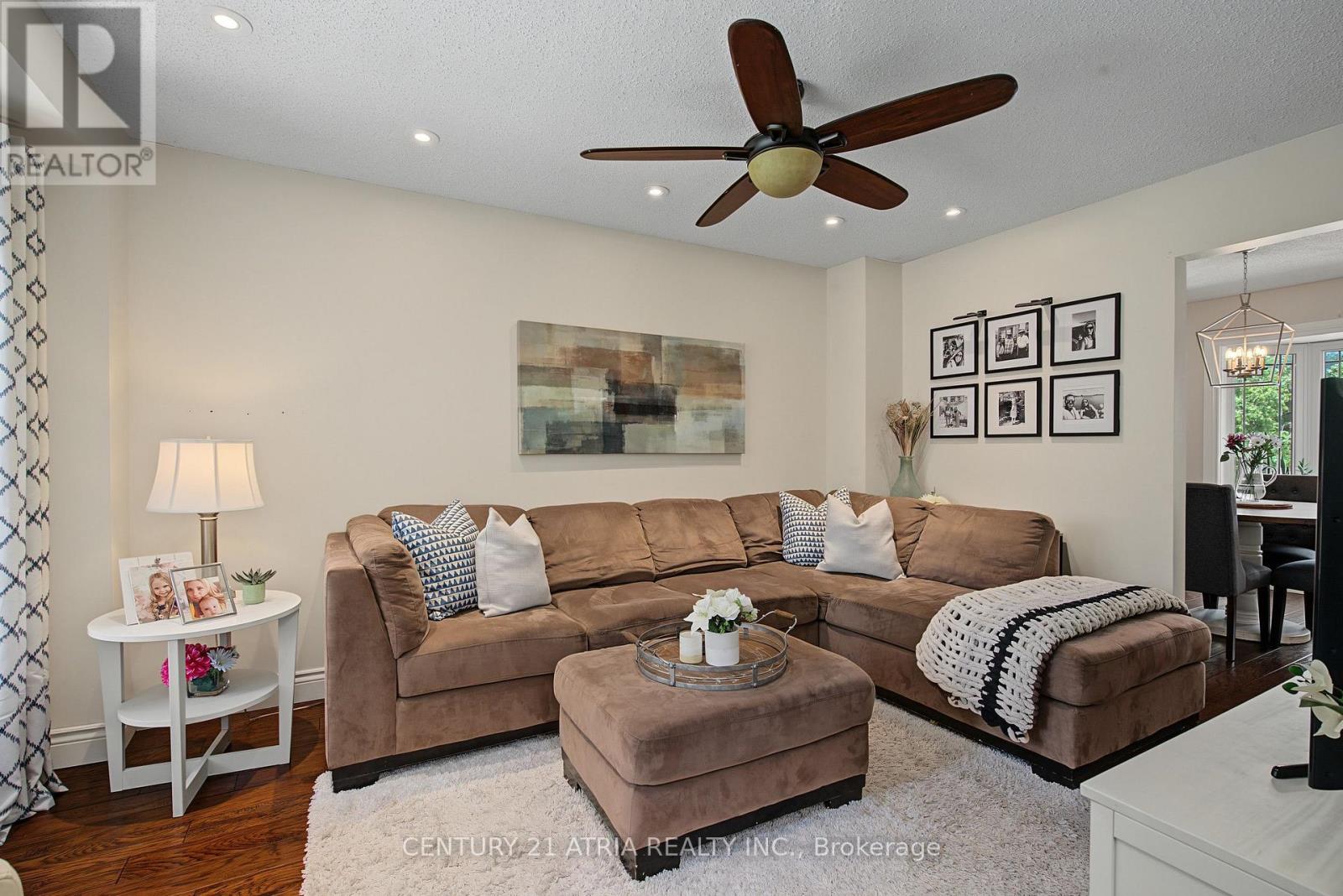 6 Burnham Boulevard Property Photo 8