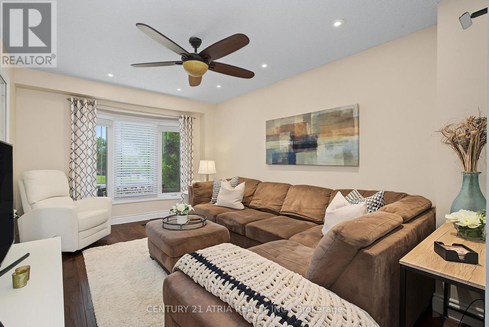6 Burnham Boulevard Property Photo 9