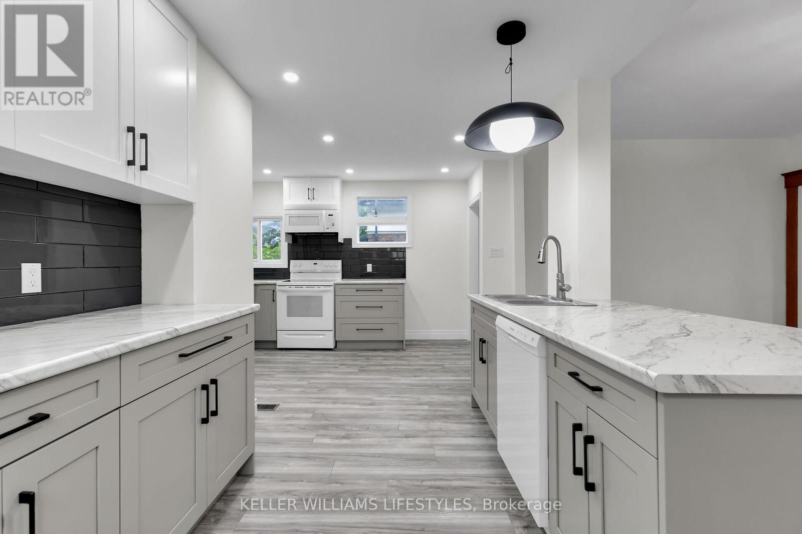 95 John Street E Property Photo 13