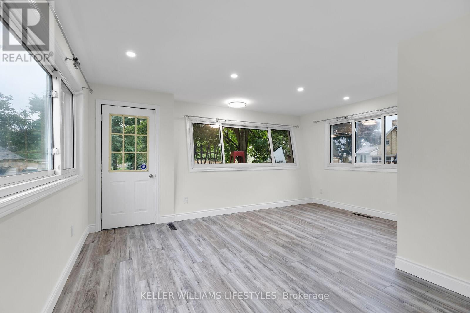 95 John Street E Property Photo 19