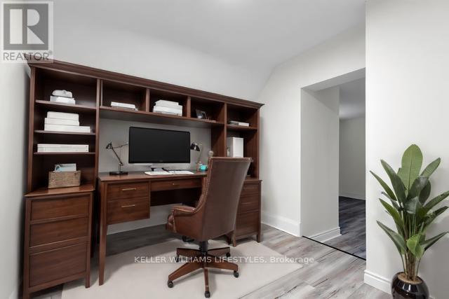 95 John Street E Property Photo 22