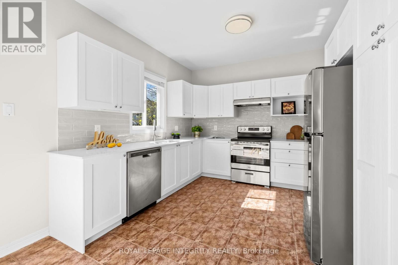 4 Tamarack Place Property Photo 14