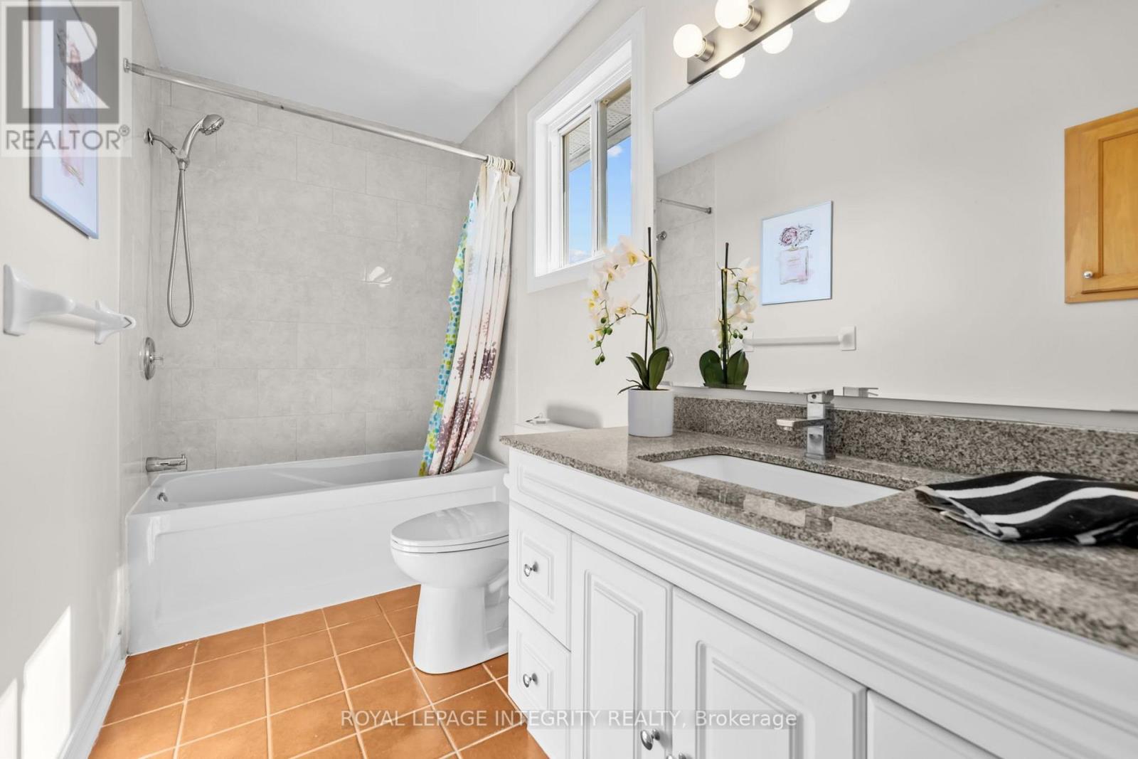 4 Tamarack Place Property Photo 22
