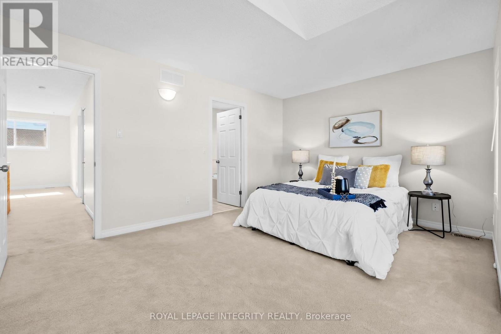 4 Tamarack Place Property Photo 27