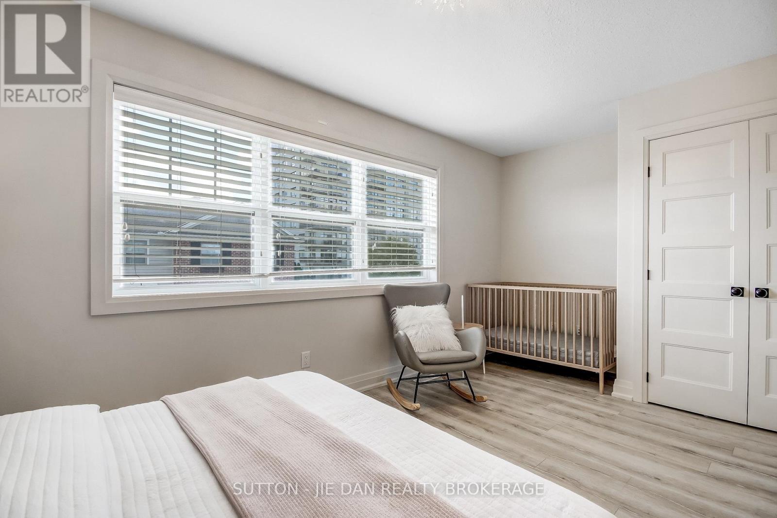 78 - 3025 Singleton Avenue Property Photo 17