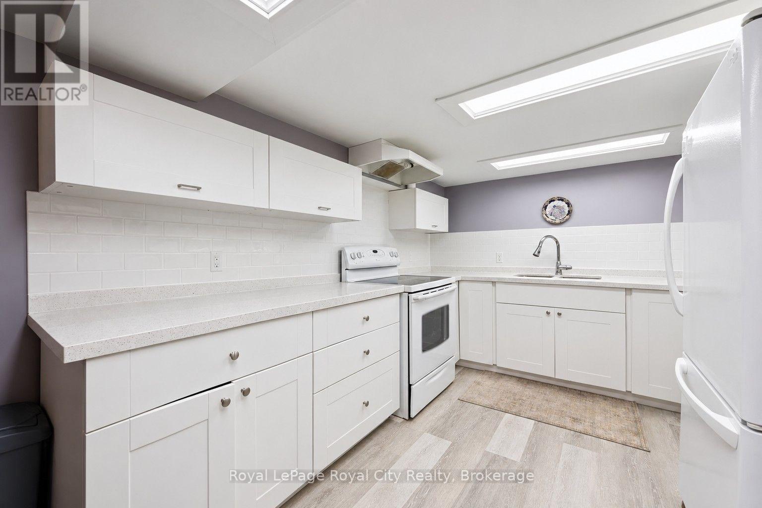 152043 12th Line Property Photo 28