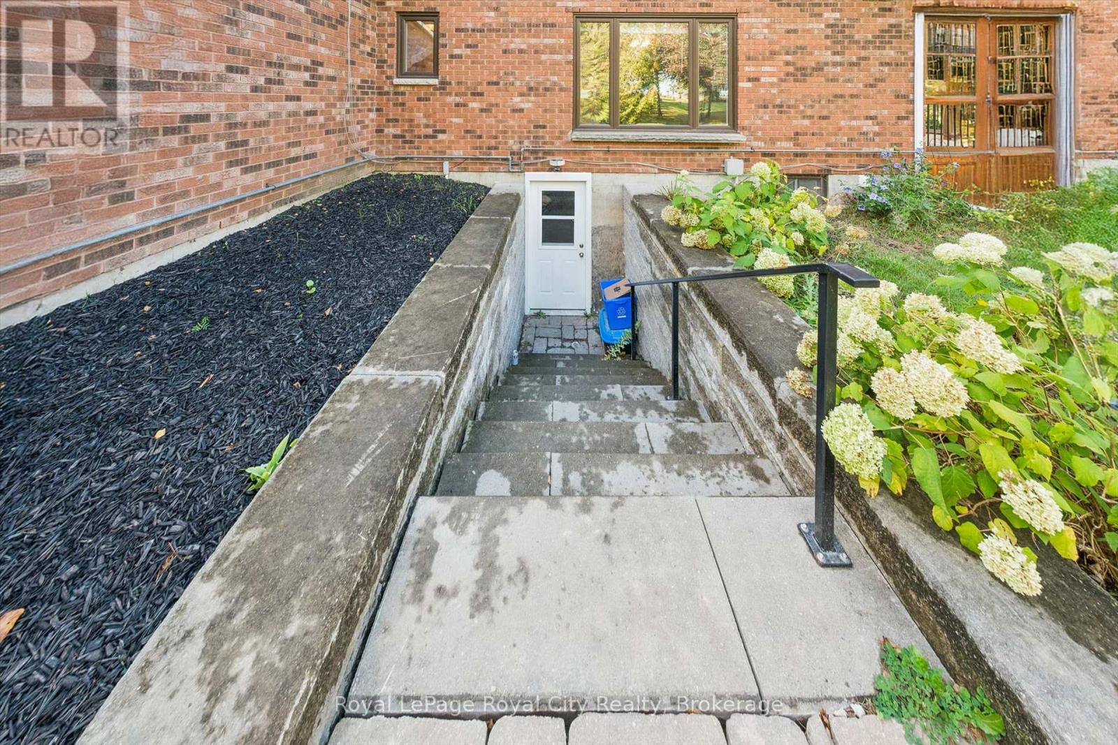 152043 12th Line Property Photo 31