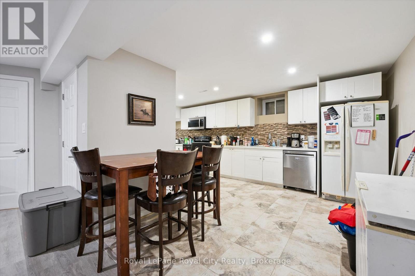 152043 12th Line Property Photo 34