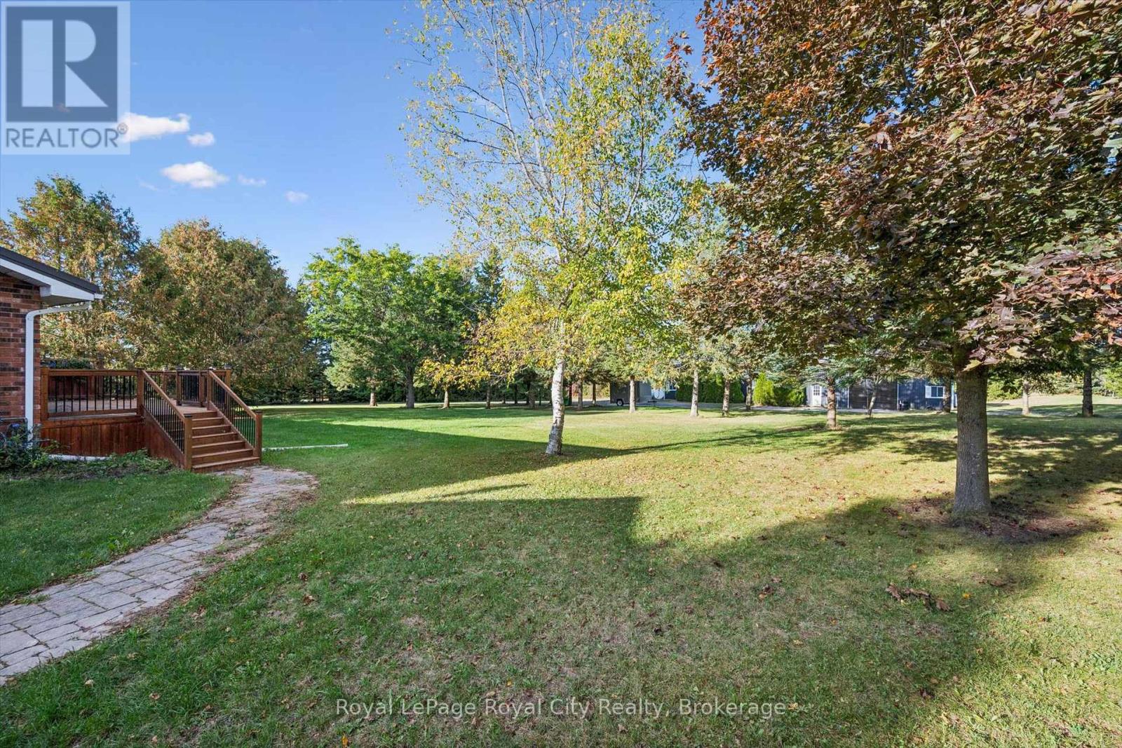 152043 12th Line Property Photo 38