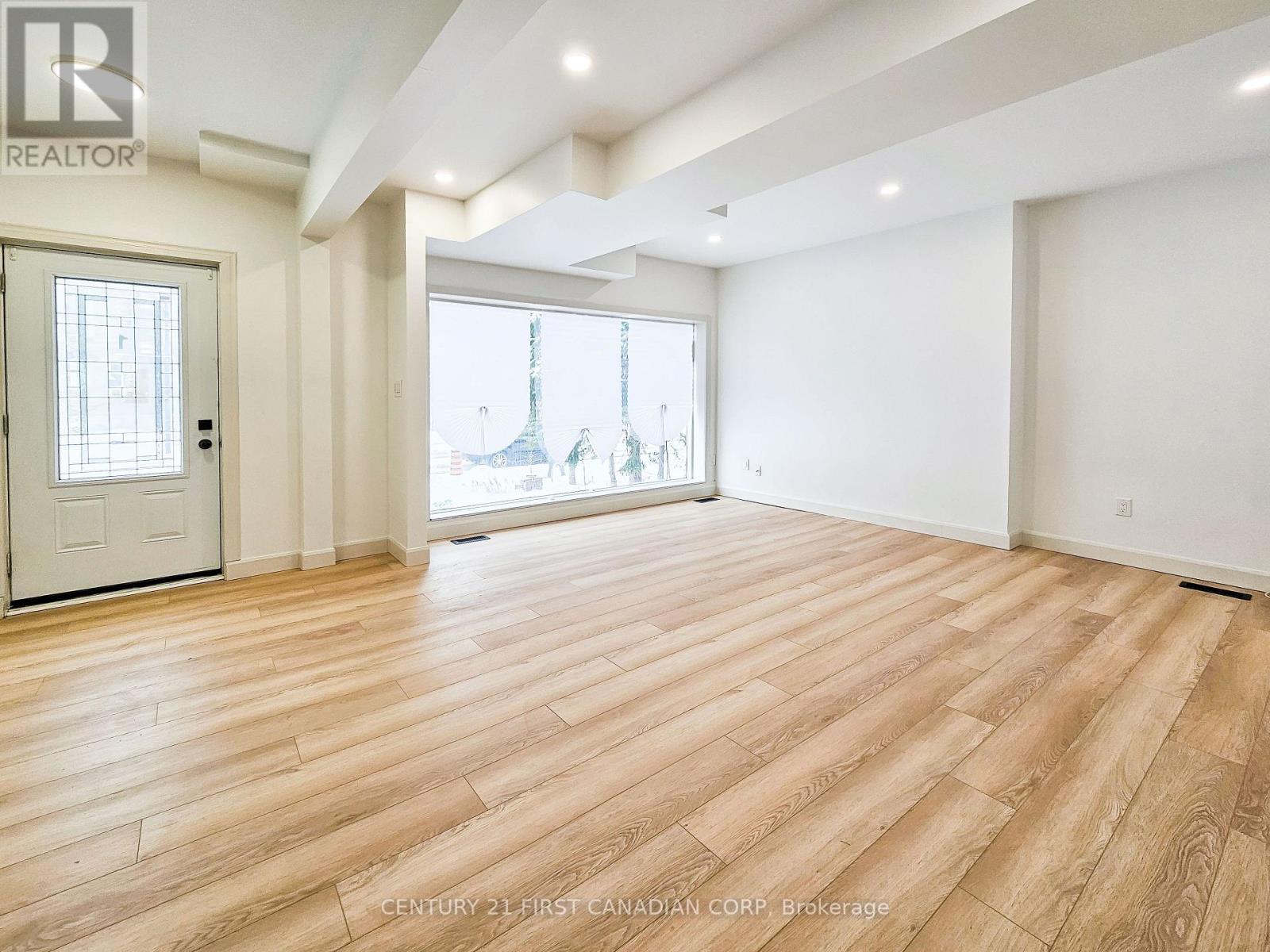 Unit 1 - 859 Dundas Street Property Photo 2