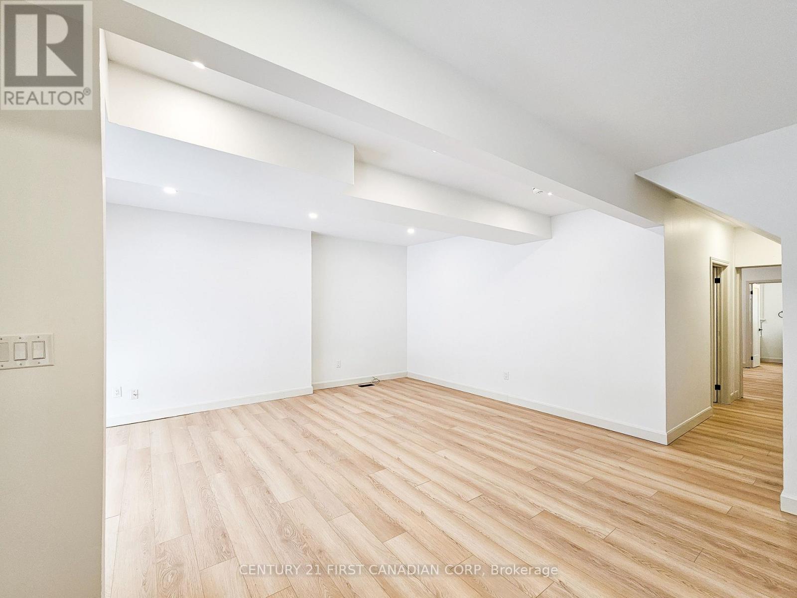 Unit 1 - 859 Dundas Street Property Photo 3