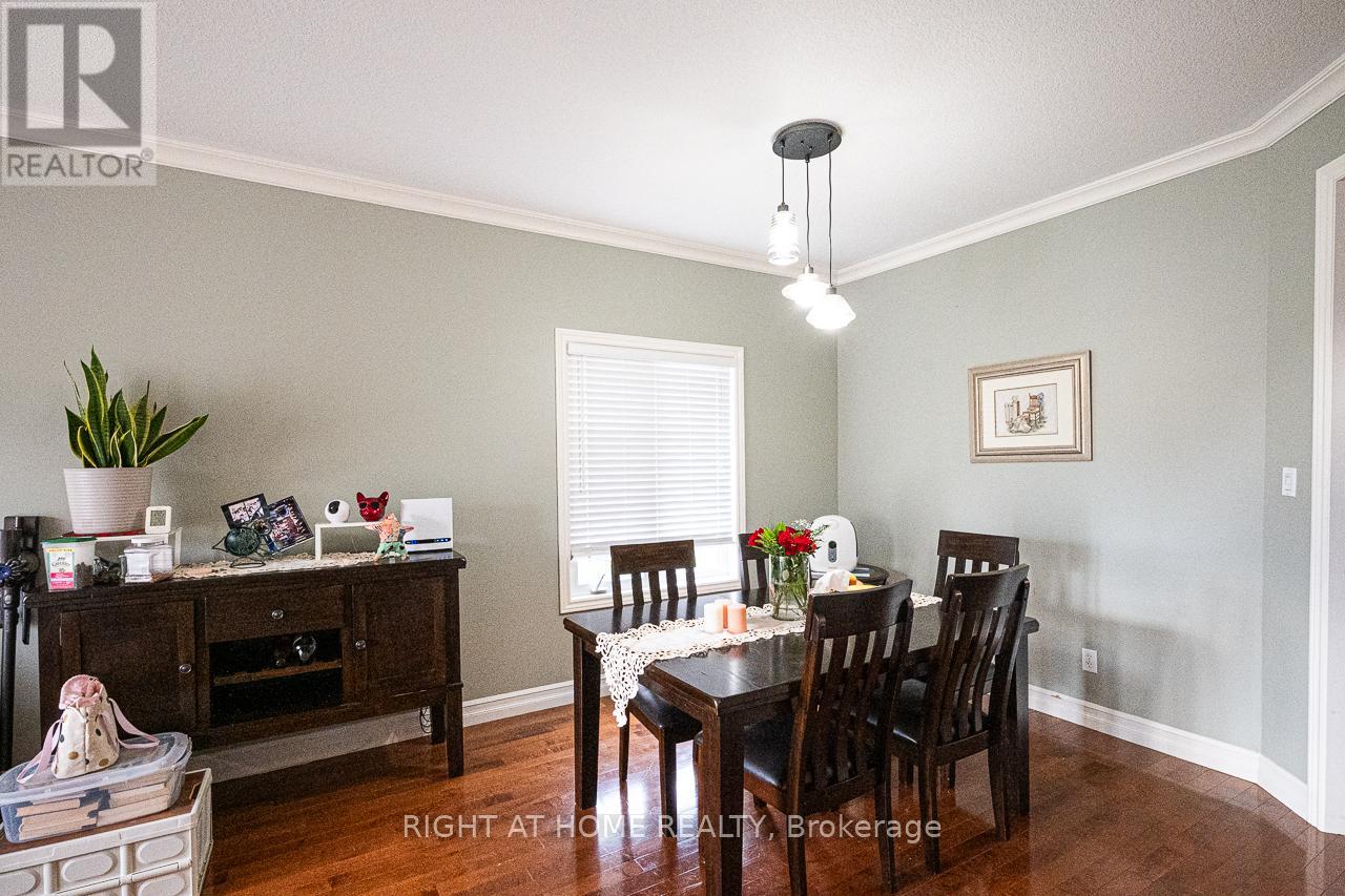 1366 Kains Woods Terrace Property Photo 8