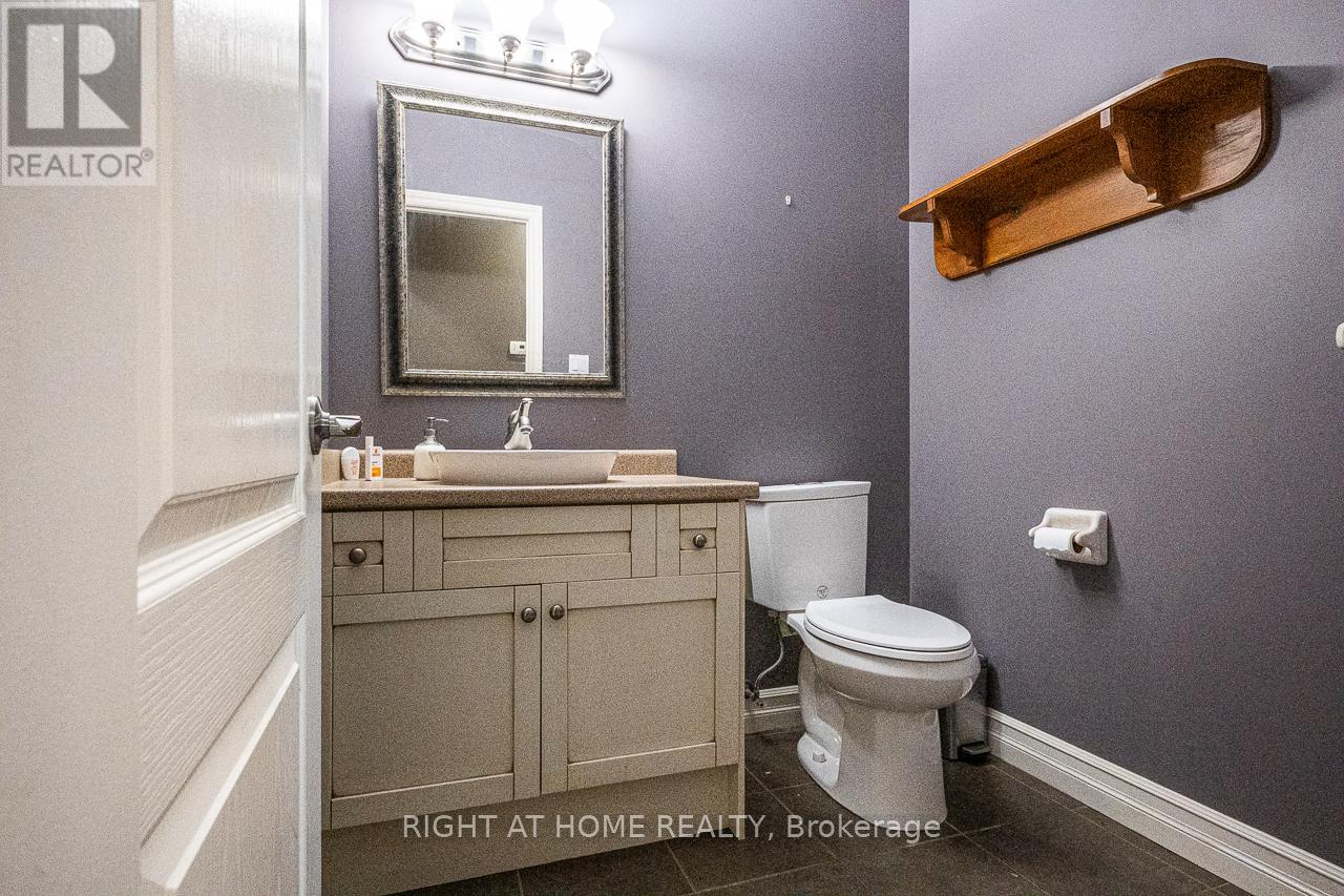 1366 Kains Woods Terrace Property Photo 19