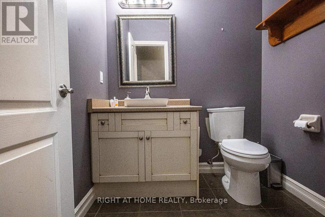 1366 Kains Woods Terrace Property Photo 21