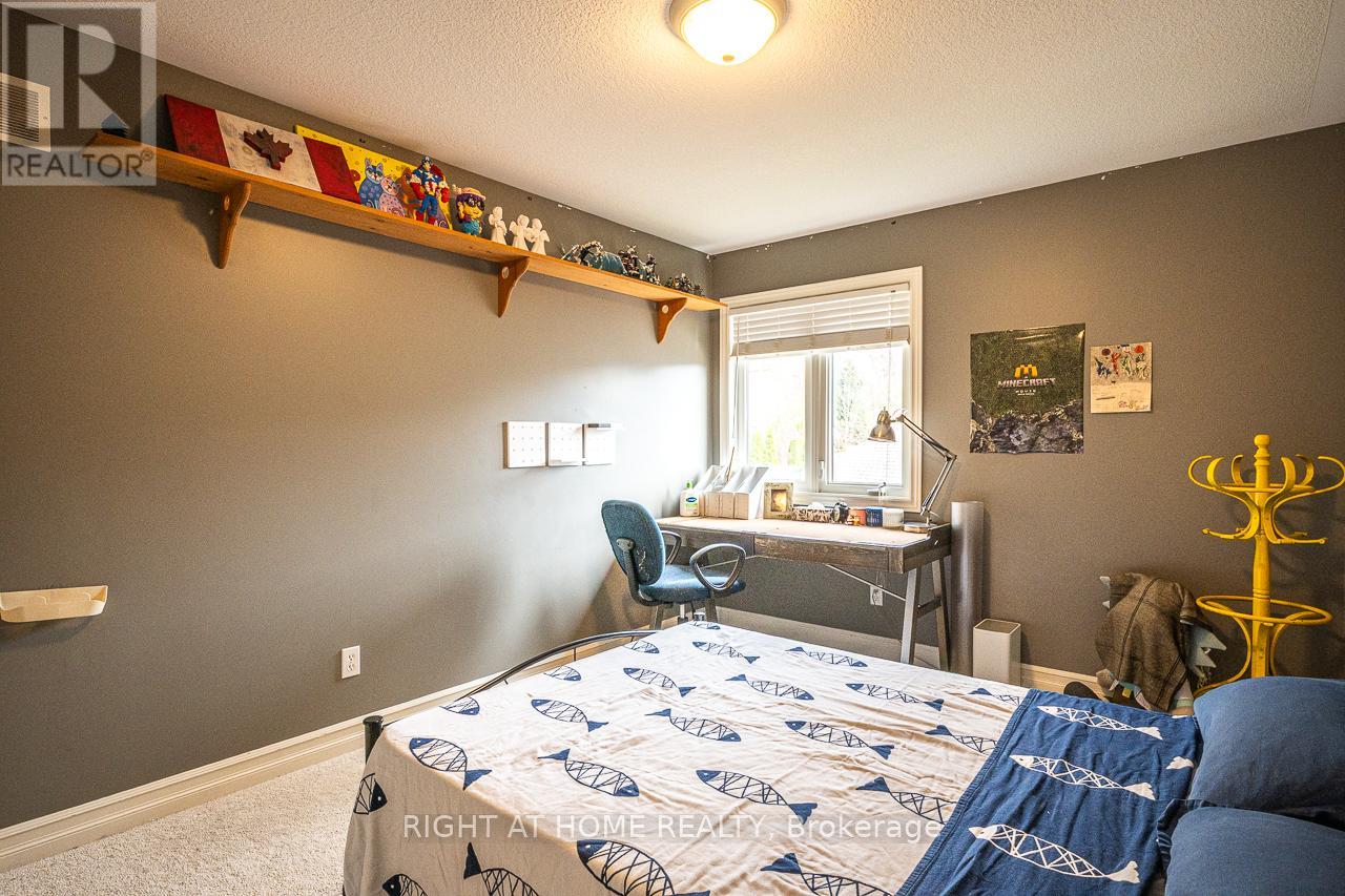 1366 Kains Woods Terrace Property Photo 38