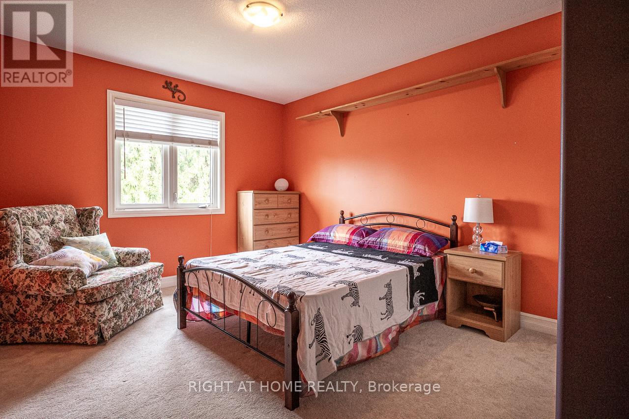 1366 Kains Woods Terrace Property Photo 39