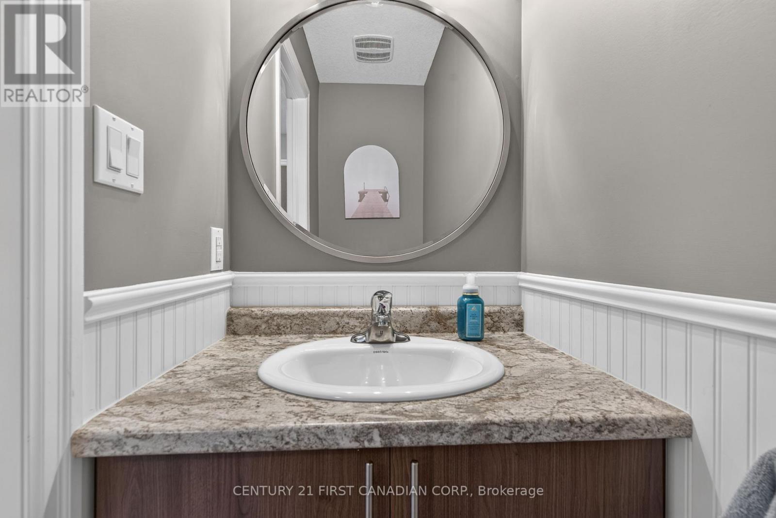 363 Beech Street Property Photo 6