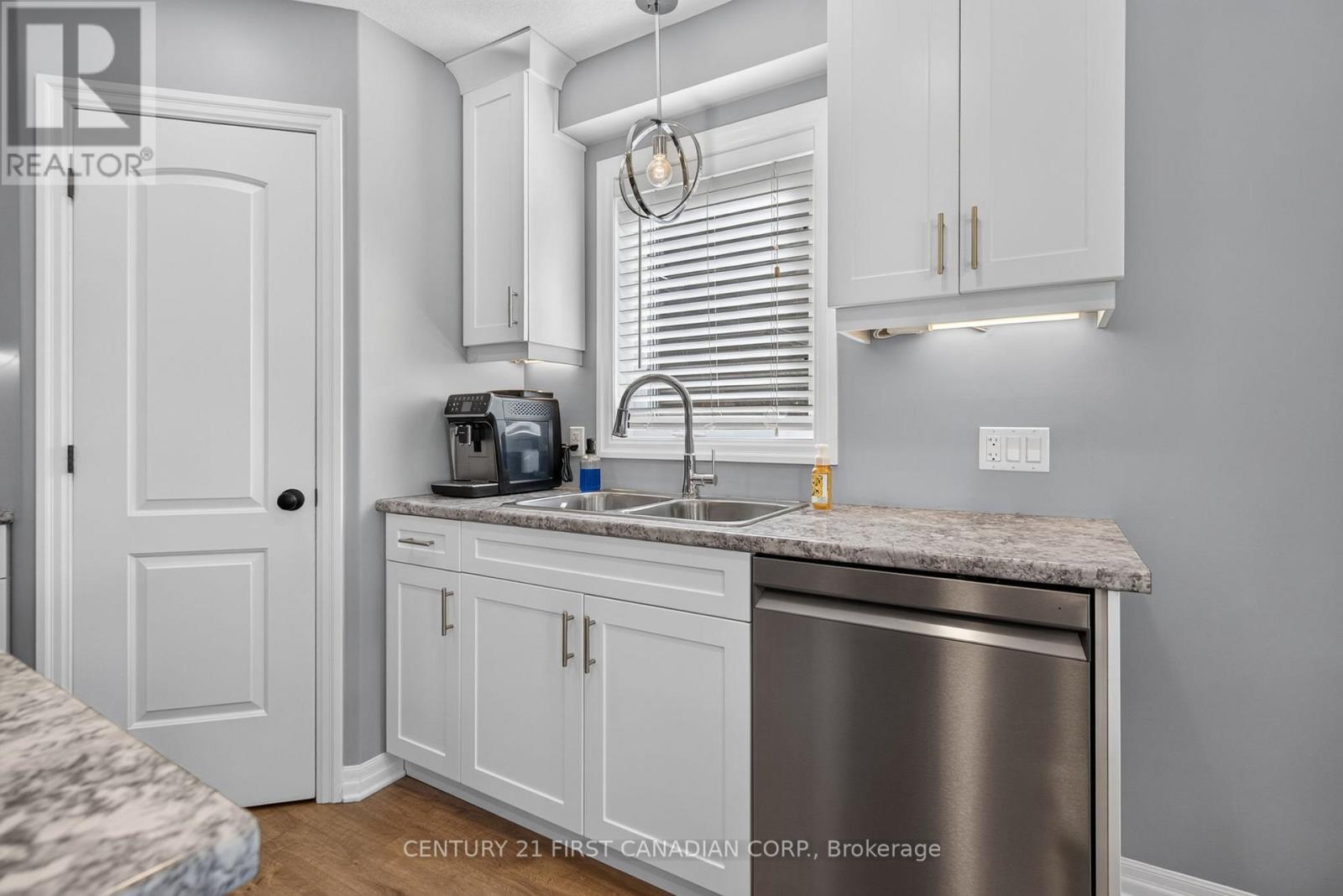 363 Beech Street Property Photo 13