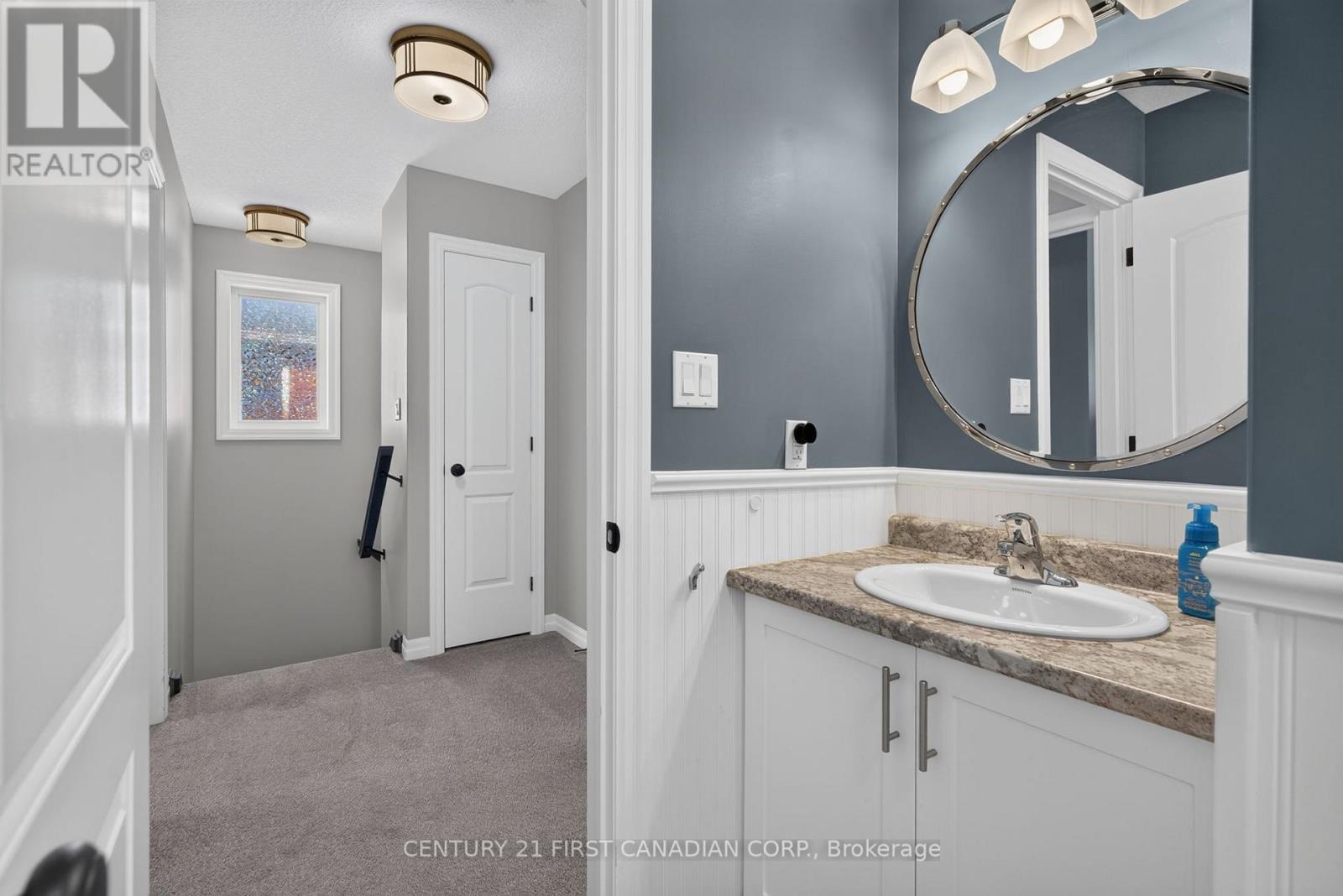 363 Beech Street Property Photo 21