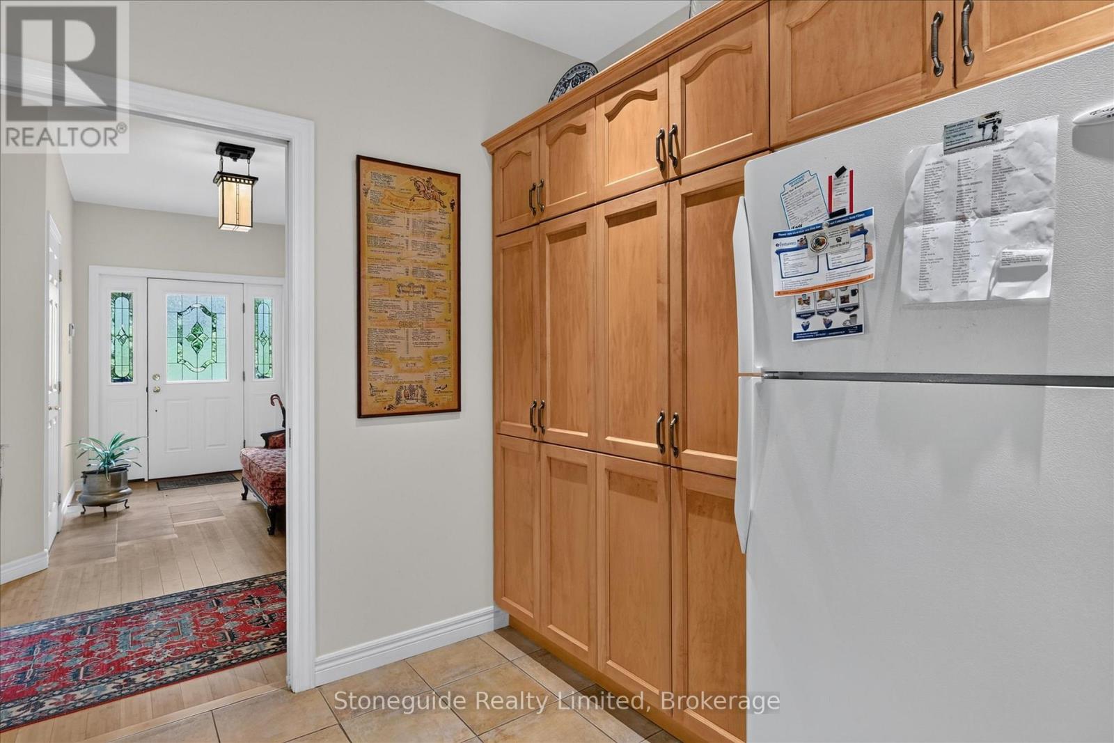 761 Cedarhurst Drive Property Photo 12