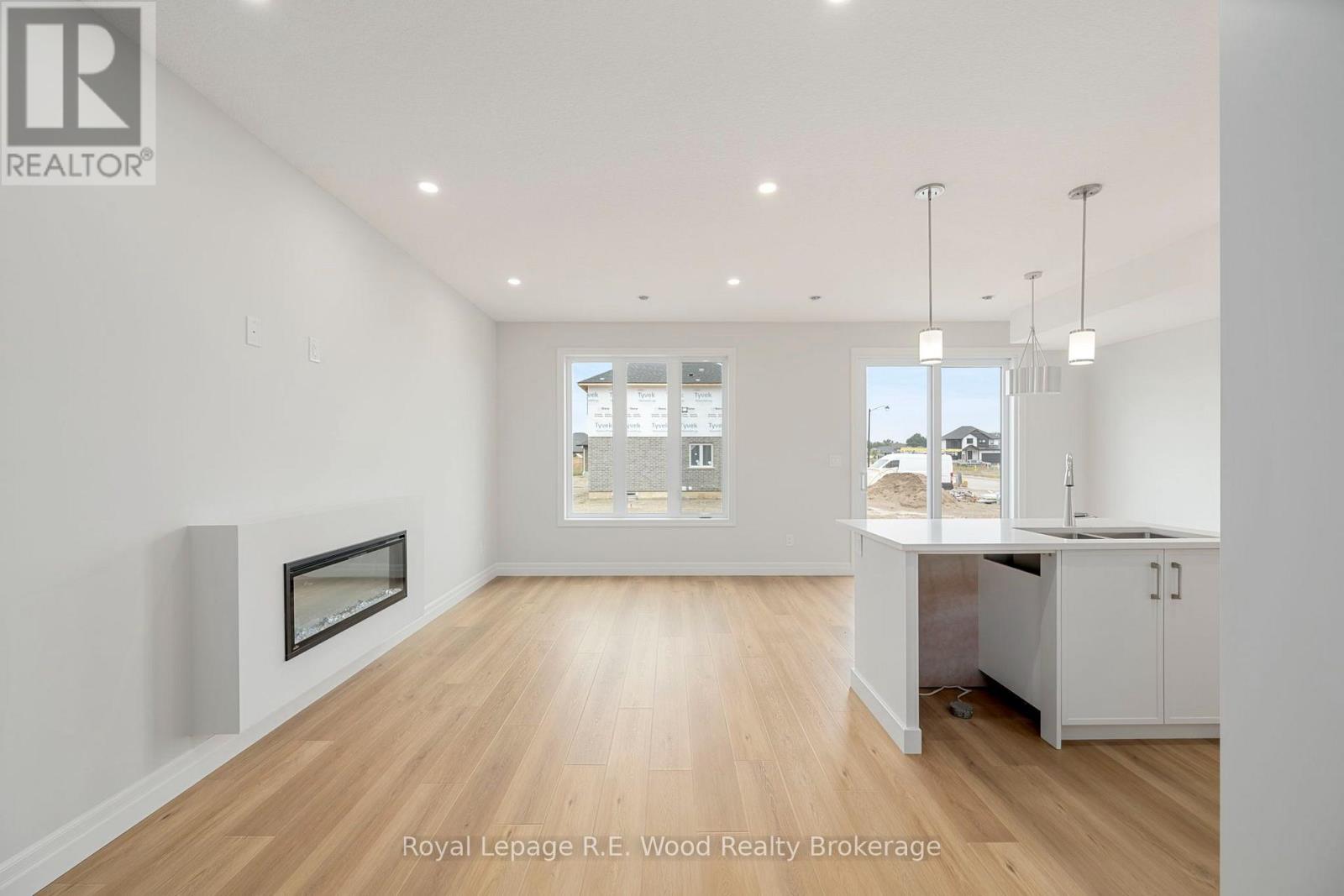 3 Hoylake Road Property Photo 10