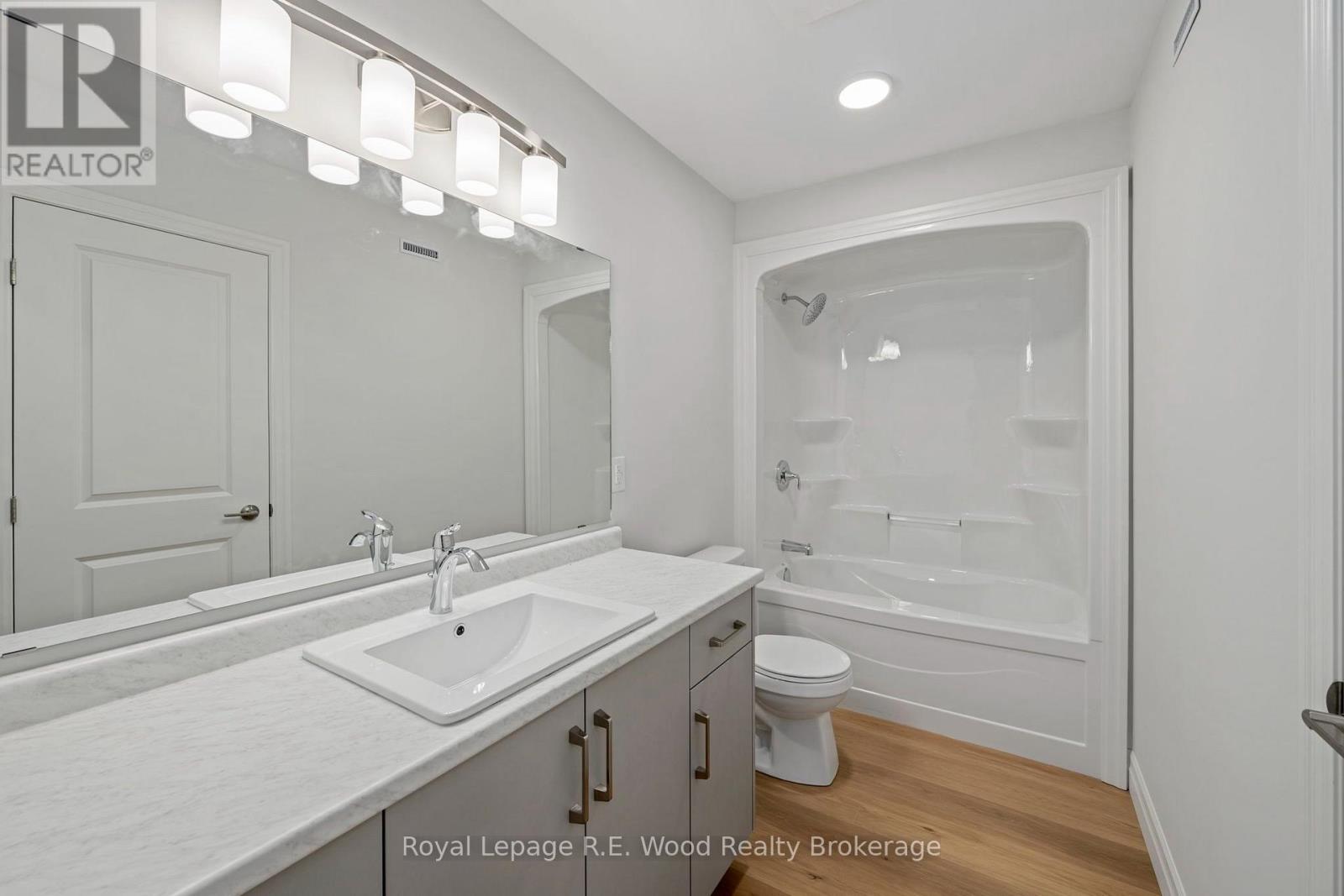 3 Hoylake Road Property Photo 18