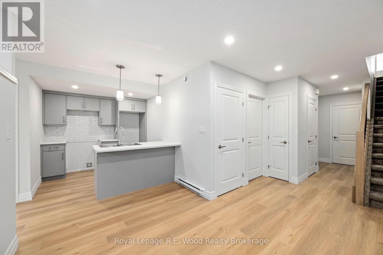 3 Hoylake Road Property Photo 28