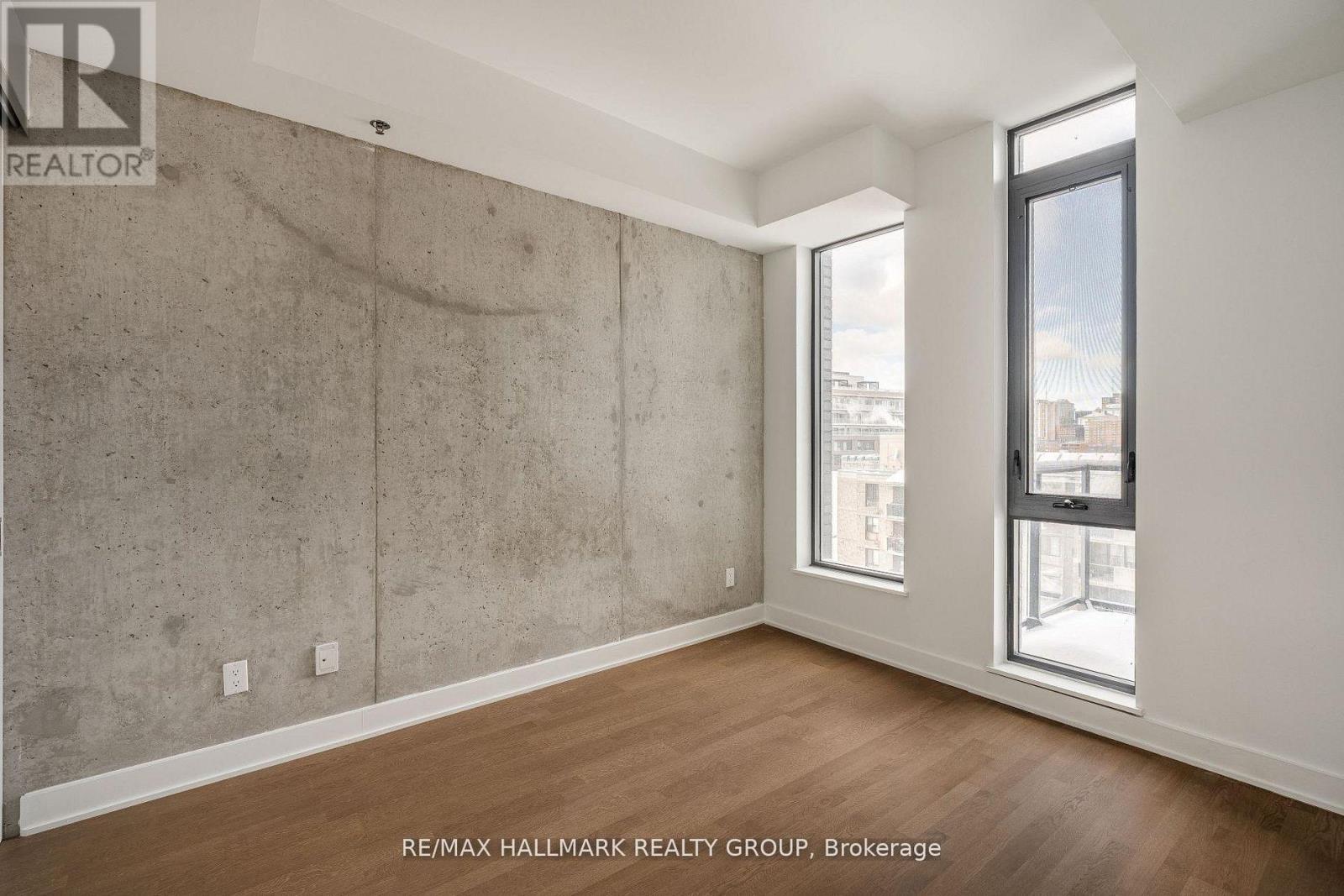710 - 203 Catherine Street W Property Photo 12