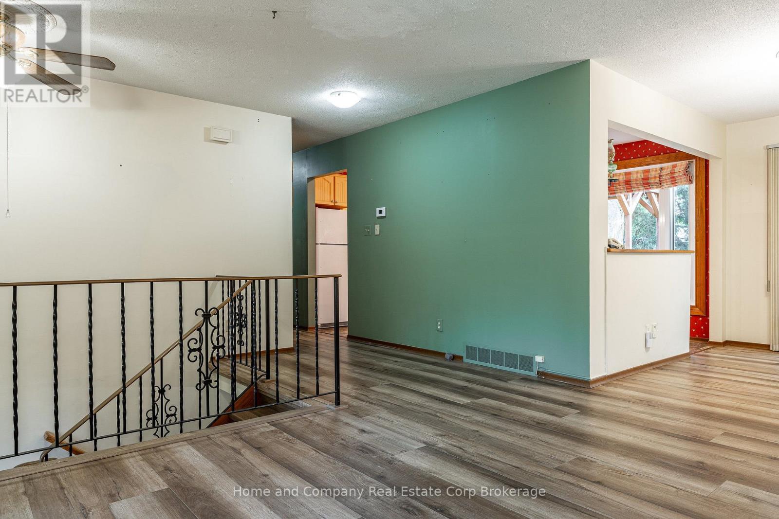 69 Nethercott Drive Property Photo 8