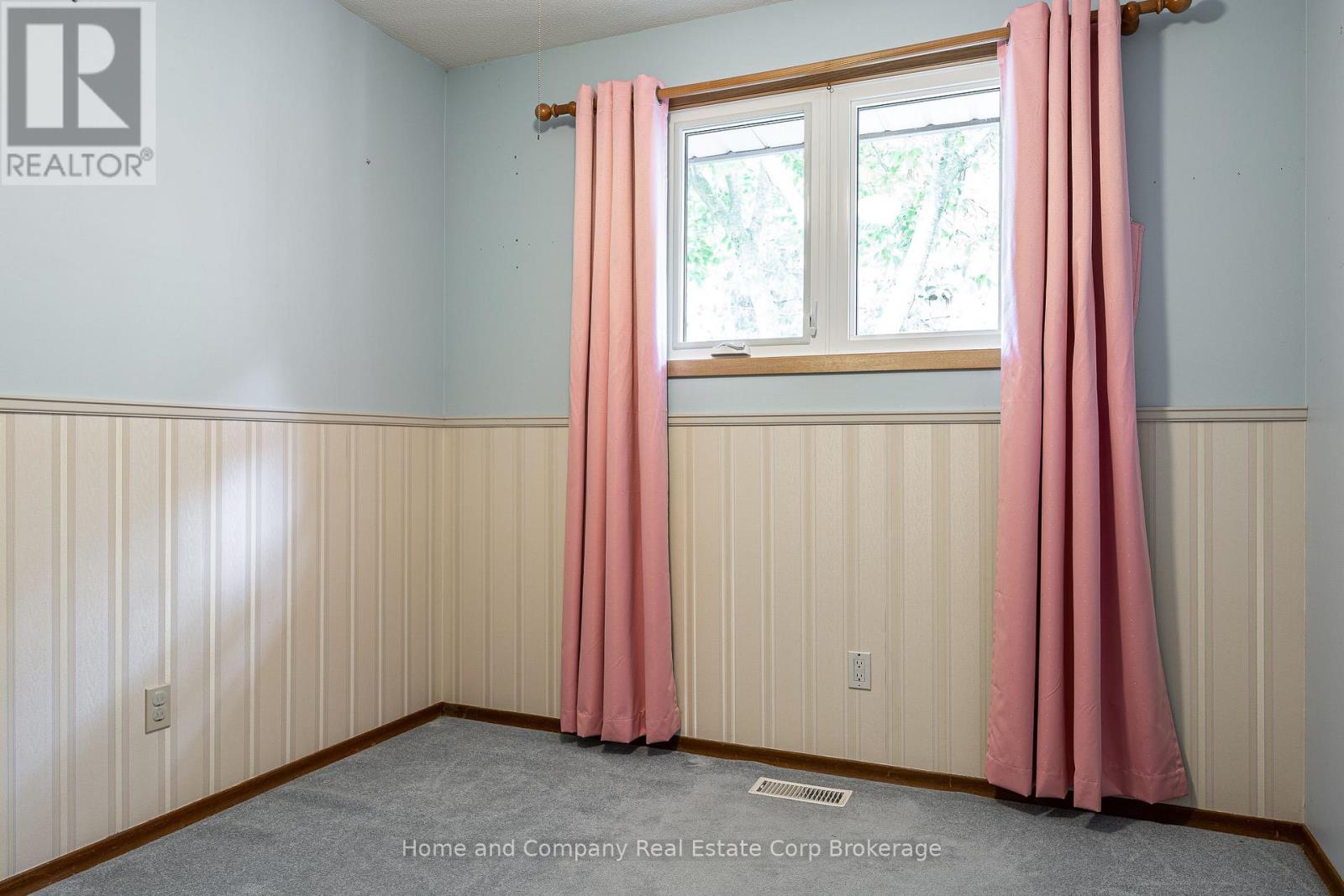 69 Nethercott Drive Property Photo 22