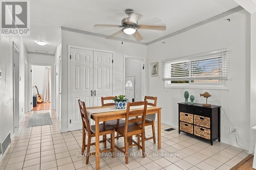17 Wanda Road Property Photo 10