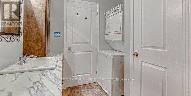 439 Edith Cavell Boulevard Property Photo 4