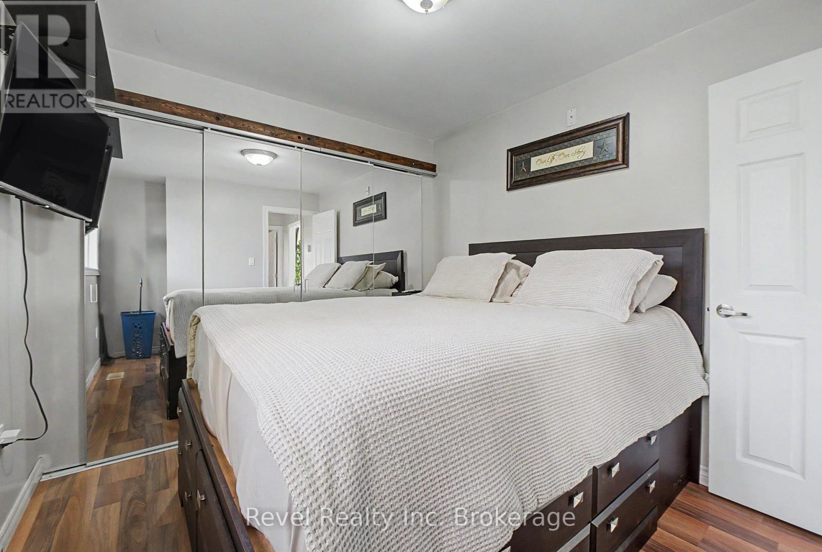 204 Delaware Avenue Property Photo 16